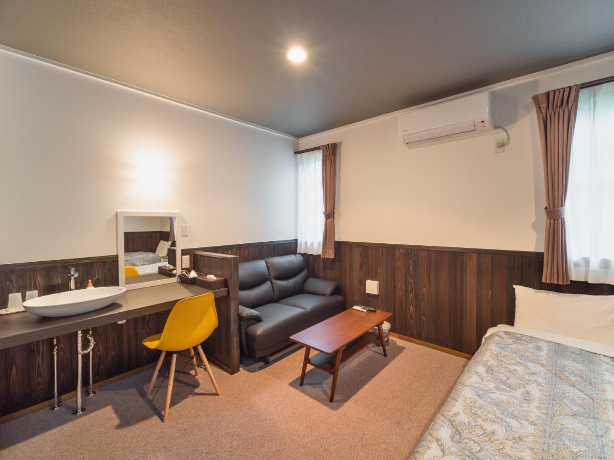 The Pageant Hostel Nikko Bagian luar foto