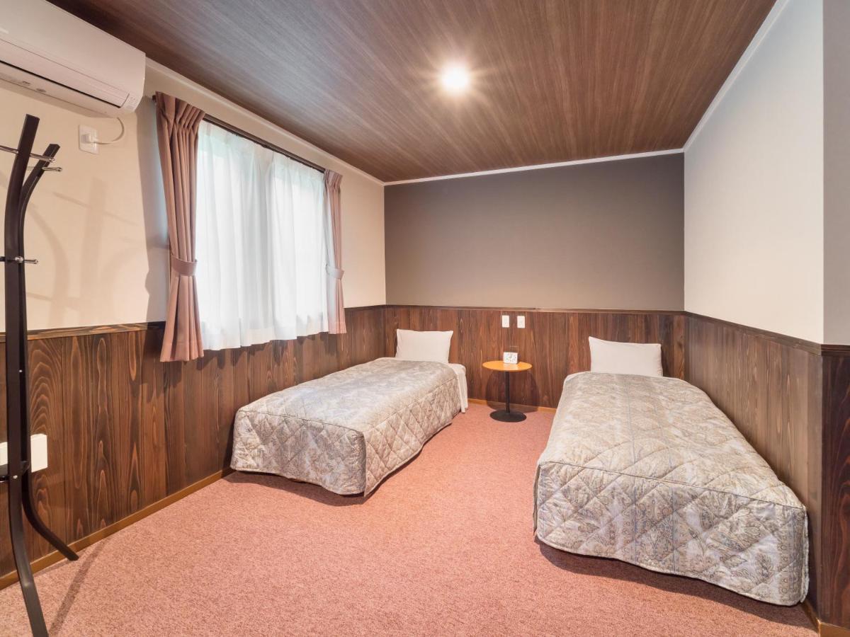 The Pageant Hostel Nikko Bagian luar foto